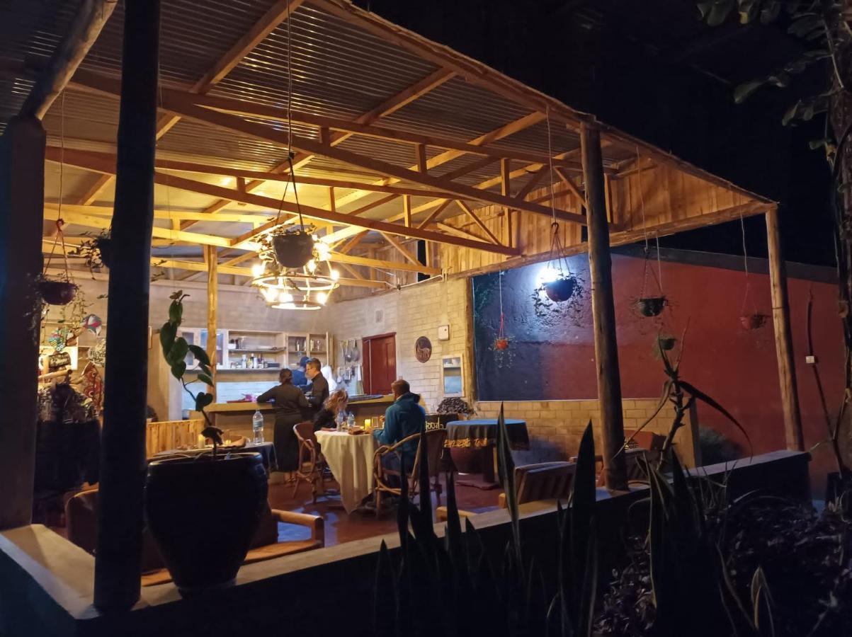 Charming Eco-Homestay Near Kilimanjaro International Airport アルーシャ エクステリア 写真