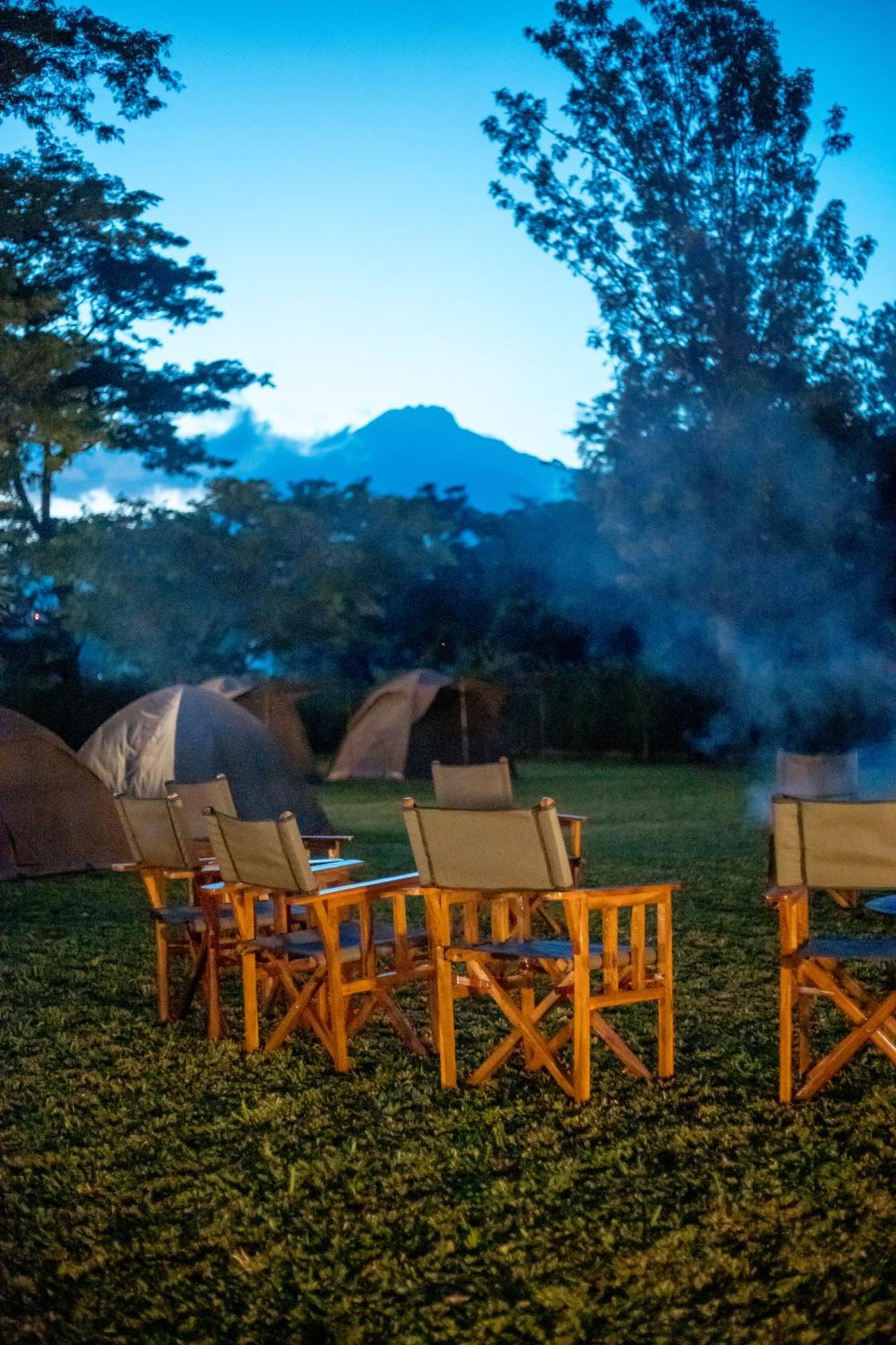 Charming Eco-Homestay Near Kilimanjaro International Airport アルーシャ エクステリア 写真