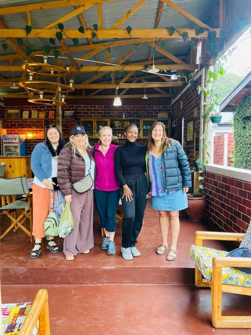 Charming Eco-Homestay Near Kilimanjaro International Airport アルーシャ エクステリア 写真